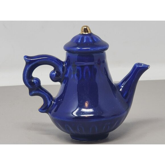 Vintage Miniature Teapot Approximately 3" Tall 4" Wide Including Handle +‎ Spout - Picture 3 of 8